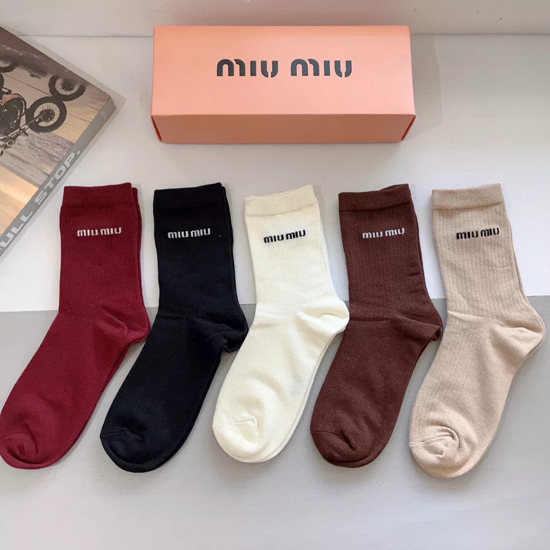 miu miu chaussettes pour homme s_127a036